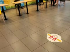 -麦当劳(石坝服务区店)