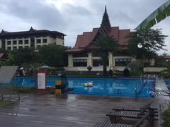 -西双版纳融创皇冠假日度假酒店