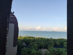 -三亚湾海居铂尔曼度假酒店