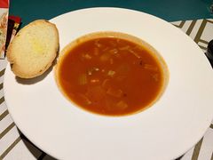 牛尾罗宋汤-名典咖啡语茶(茂源大厦店)