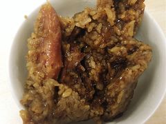 香肠蛋黄肉粽-阿姨粽子(川公路店)