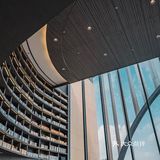深圳「最美书城」新空间 · 纸书店开了  