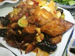 -瑜瑜饭馆