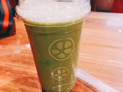 -亮亮面馆(经六路店)