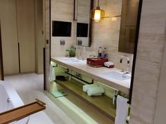 -上海衡山路十二号华邑酒店