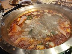 -顶顶汤火牛排火锅·经典铜锅涮肉