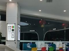 -荣视医眼镜(老车站店)