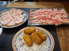 -沸炉重庆老火锅(军事博物馆店)