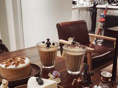 -Double cafe