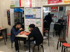 大堂-咱家王新国把子肉(县东巷店)