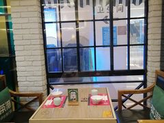 -茶港·点心·啫啫煲(范湖万达广场店)