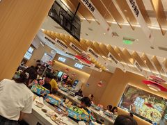 -吾悦广场(南京鼓楼店)
