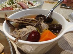 -卢家妈妈·西餐厨房(卜蜂中心店)