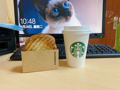 -星巴克(重庆火车北站北广场II店)