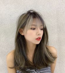 -水灵珑美容造型中心