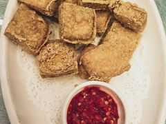 -侬佳蒸菜馆(听潮店)