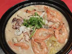 -鱼满舱·鲜活海鲜·正宗鲁菜