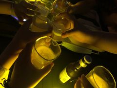 -顽啤熊·酒客酒馆(苏城夜景必选店)