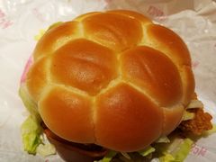 -麦当劳(江湾镇店)
