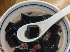 -蓉李记成都名小吃(武汉菱角湖万达店)