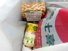 -喜士多便利店(上海虹桥枢纽国展中心云和夜泊酒店店)