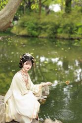 -梦回汉唐汉服旗袍体验馆(拙政园店)