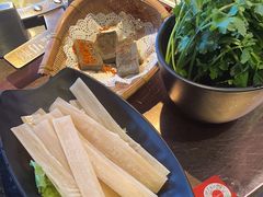 -辣伍鲜毛肚老火锅(元一店)
