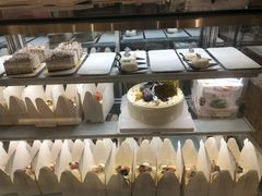 -焙丽拾光(麦凯乐直营店)
