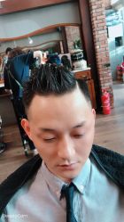 -THE BARN大屋理发馆