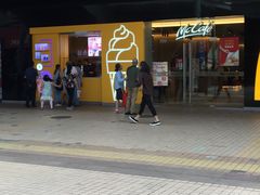 门面-麦当劳(龙阳路店)