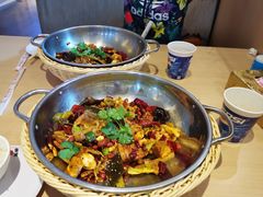 -拿渡麻辣香锅(世茂广场·工三店)