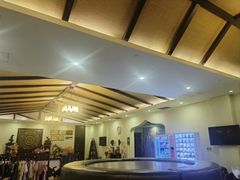 -泉城欧乐堡戏水湾艺术养生温泉