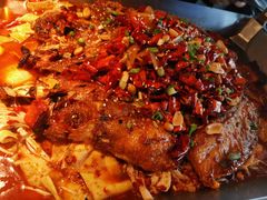 -鸣记脆皮烤鱼·海鲜烤鱼(三八广场店)