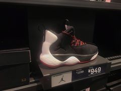 -NIKE上海青浦优选体验店