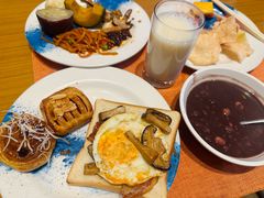 -亚龙湾希尔顿自助餐厅·海鲜·烧烤·沙滩BBQ·现场乐队