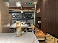 -鹿港小镇(霄云店)