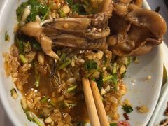 -何师傅美蛙鱼头(汉街店)