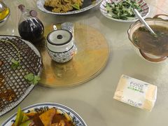 -天天向上素食餐厅(五台山店)