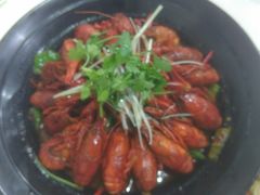 -虾弄弄海派小龙虾·牛羊蝎子火锅