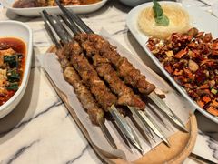 孜然辣椒烤羊肉串-丝路有约·优雅新疆菜(万宴城店)