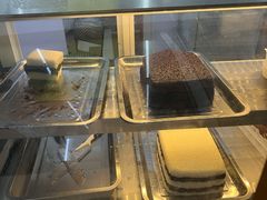 血糯米红豆沙切糕-清真老西北角温记粘食店(长沙路店)