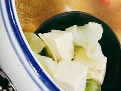 -八两八金·莱芜特色炒鸡(市南漳浦路店)