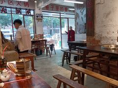 大堂-四小区火锅·巷子里的重庆火锅(花照壁店)