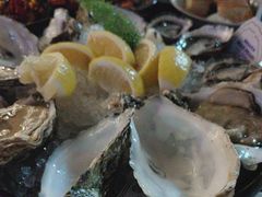 -斯普汇生蚝牛排馆(中骏世界城店)