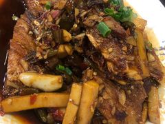 -易老九江湖菜(北滨一路店)