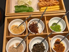 沂蒙山煎饼-鲁采LU STYLE(新天地店)