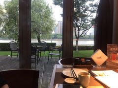 靠窗位-山葵家·创意料理(宁波来福士店)