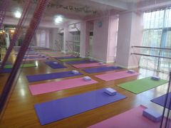 瑜伽教室1-雅米拉艺术中心(少儿舞蹈培训)