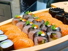 -飨食汇全日制餐厅·昆山皇冠假日酒店(九方店)