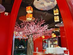 -三顾烤庐·烤鱼·烧烤·龙虾(奉贤店)